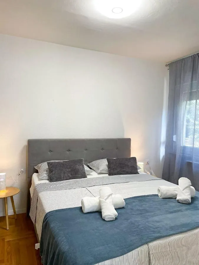 Apartman Inga Apartment Pula