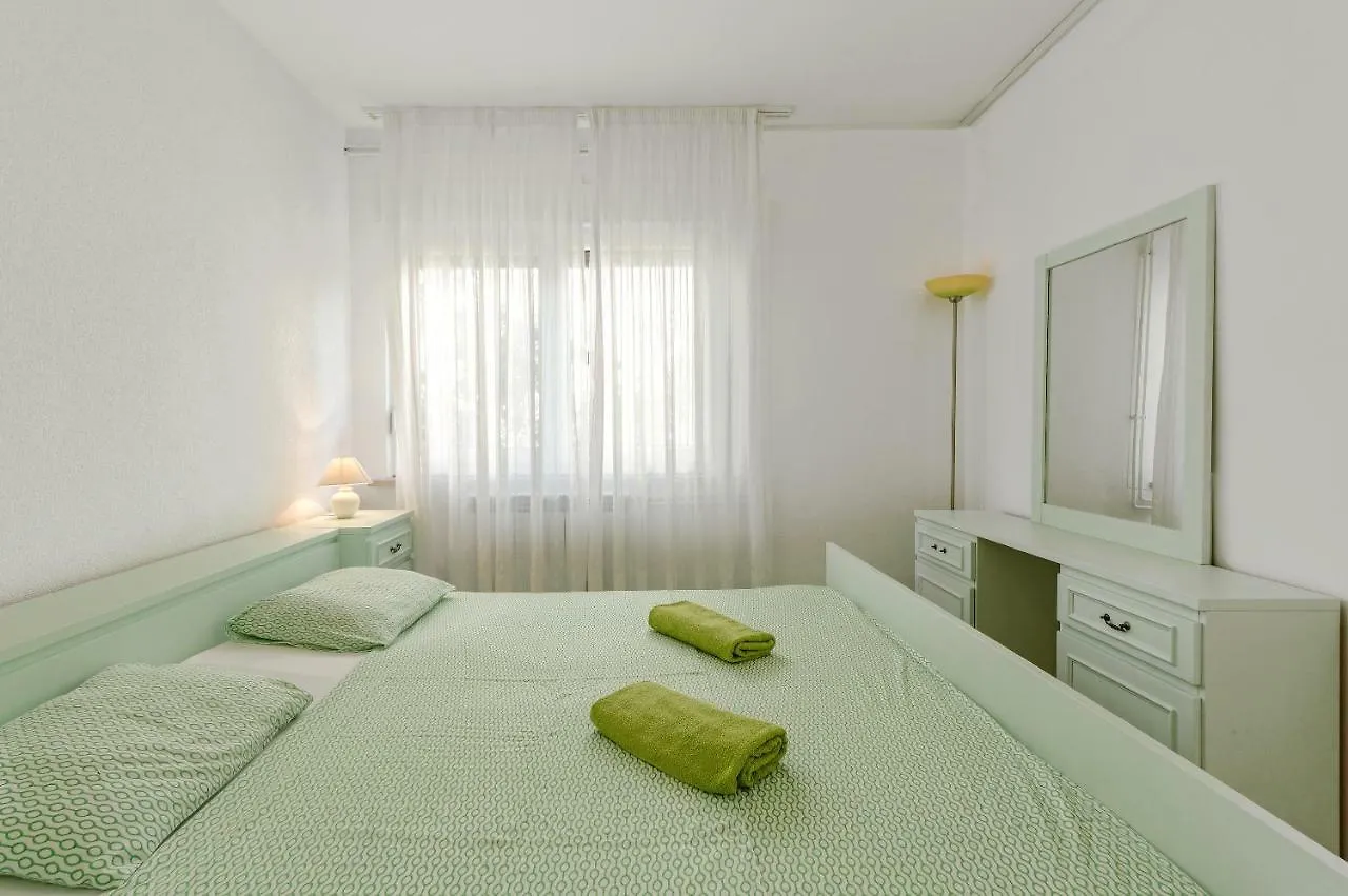 Apartman Inga Apartment Pula