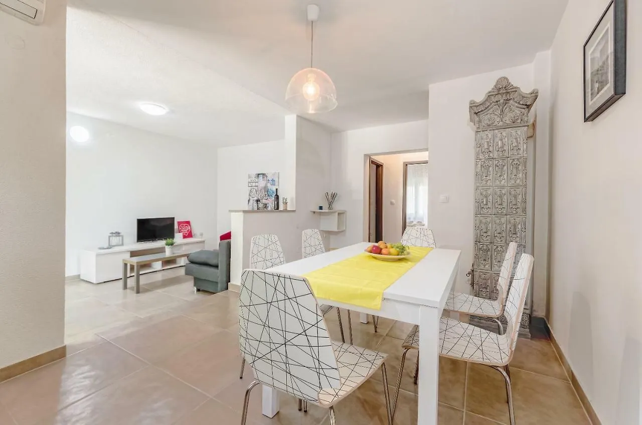Apartman Inga Apartment Pula Croatia