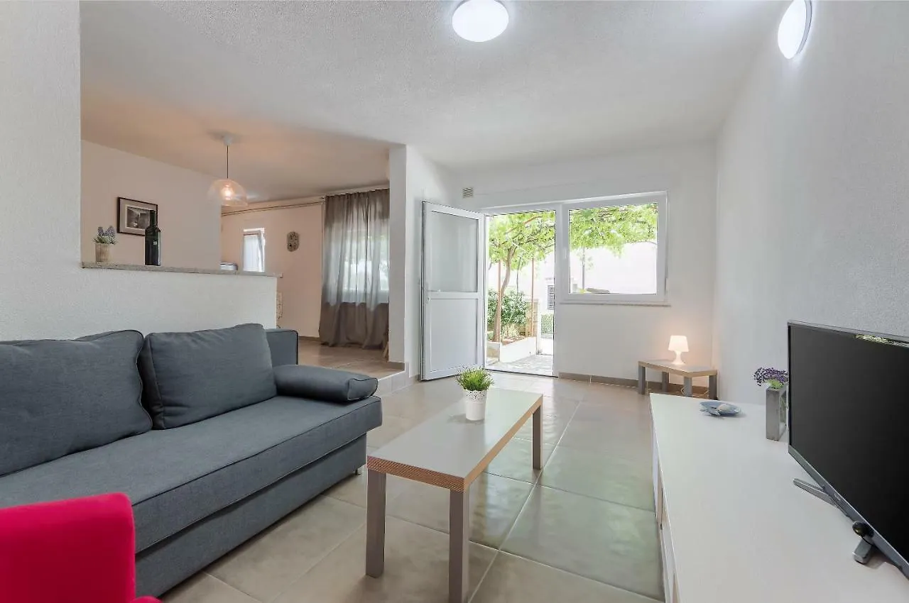 Apartman Inga Apartment Pula